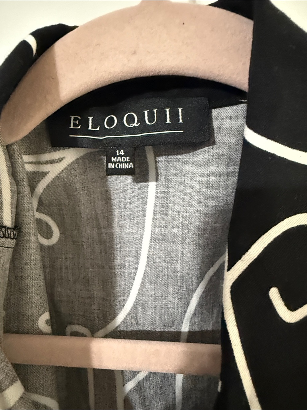 Eloquii Black & White Abstract Line Set - Picture 4 of 5